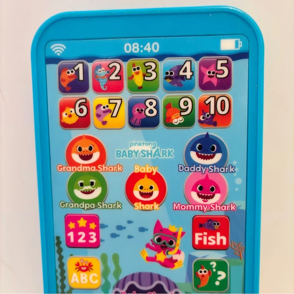 Baby Shark Musical Toy Microphone & Pinkfong Baby Shark Interactive Smartphone